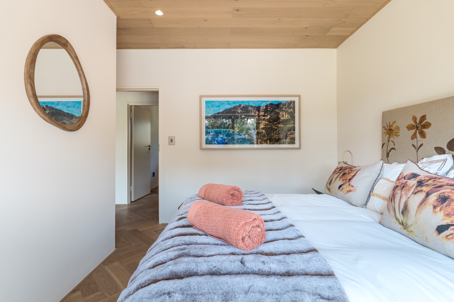 To Let 4 Bedroom Property for Rent in Tokai Western Cape